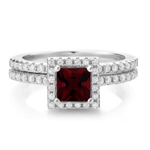 Gem Stone King 925 Sterling Silver Red Garnet and White Moissanite Wedding Engagement Ring Band Bridal Set For Women (1.48 Cttw, Princess Cut 5MM, Gemstone Birthstone, Available in Size 5, 6, 7, 8, 9)