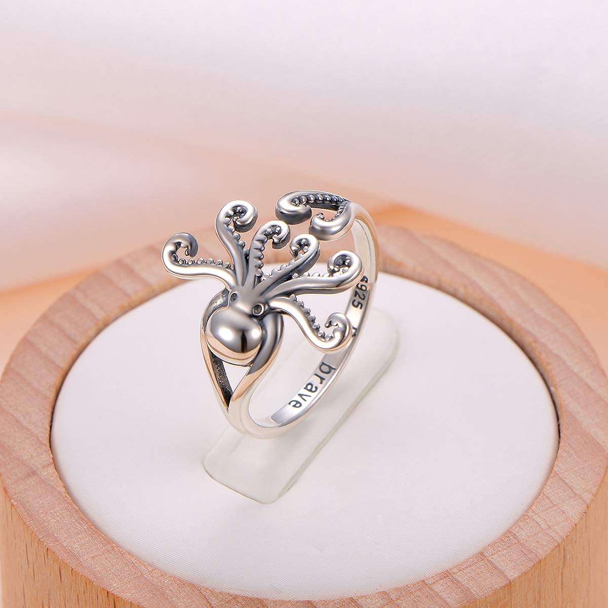 Sea Jewelry S925 Sterling Silver Octopus Ring New Pirate Octopus Tentacles Black Opening Ring Cute Sea Animal Ring for Women,Oxidized ring 10