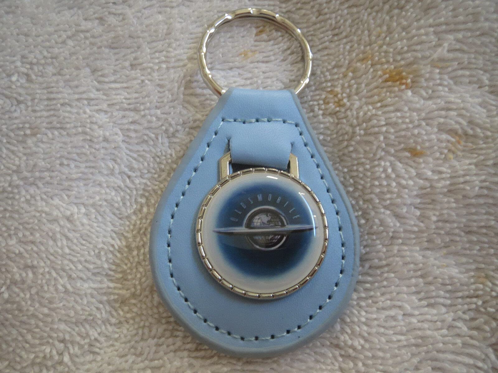 1930's 1940's 1950's OLDS WORLD VINTAGE LOGO LEATHER KEYCHAIN - LIGHT BLUE