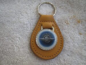 1930's 1940's 1950's olds world vintage logo leather keychain - orange