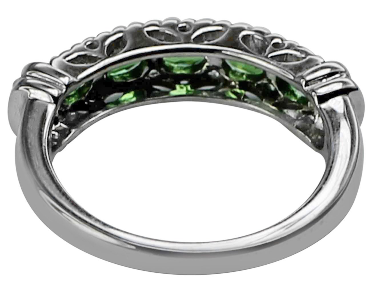 Carillon 1 Carat Tsavorite Oval Shape Natural Non-Treated Gemstone 10K White Gold Ring Engagement Jewelry for Women & Men