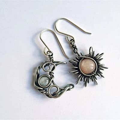 Boho Retro Opal Sun and Moon Dangle Earrings Vintage Silver Asymmetry Moon Star Sun Dangle Drop Earrings Black Moonstone Moon Hypoallergenic Earrings for Women Statement Jewelry (style A)