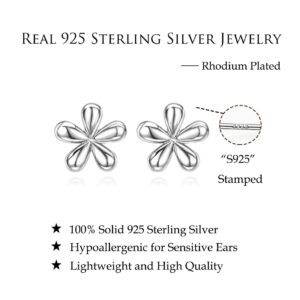 Reffeer Solid 925 Sterling Silver Daisy Stud Earrings Flower for Women Tiny Flower Stud Earrings Spring (A-Silver)