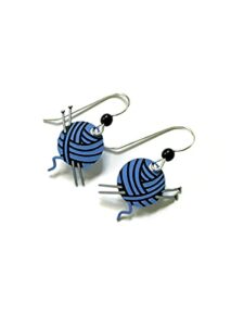 sienna sky hypo-allergenic dangle earrings (yarn & needles)