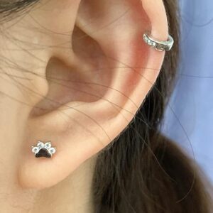 18g Mini Paw Print CZ Stud Earrings Sterling Silver Cartilage Tiny Ball Screw Back Small Studs Hypoallergenic Tragus Helix Cute Animals Dainty Sleeper Stud Earrings for Women Daughter Pet Lovers (silver)