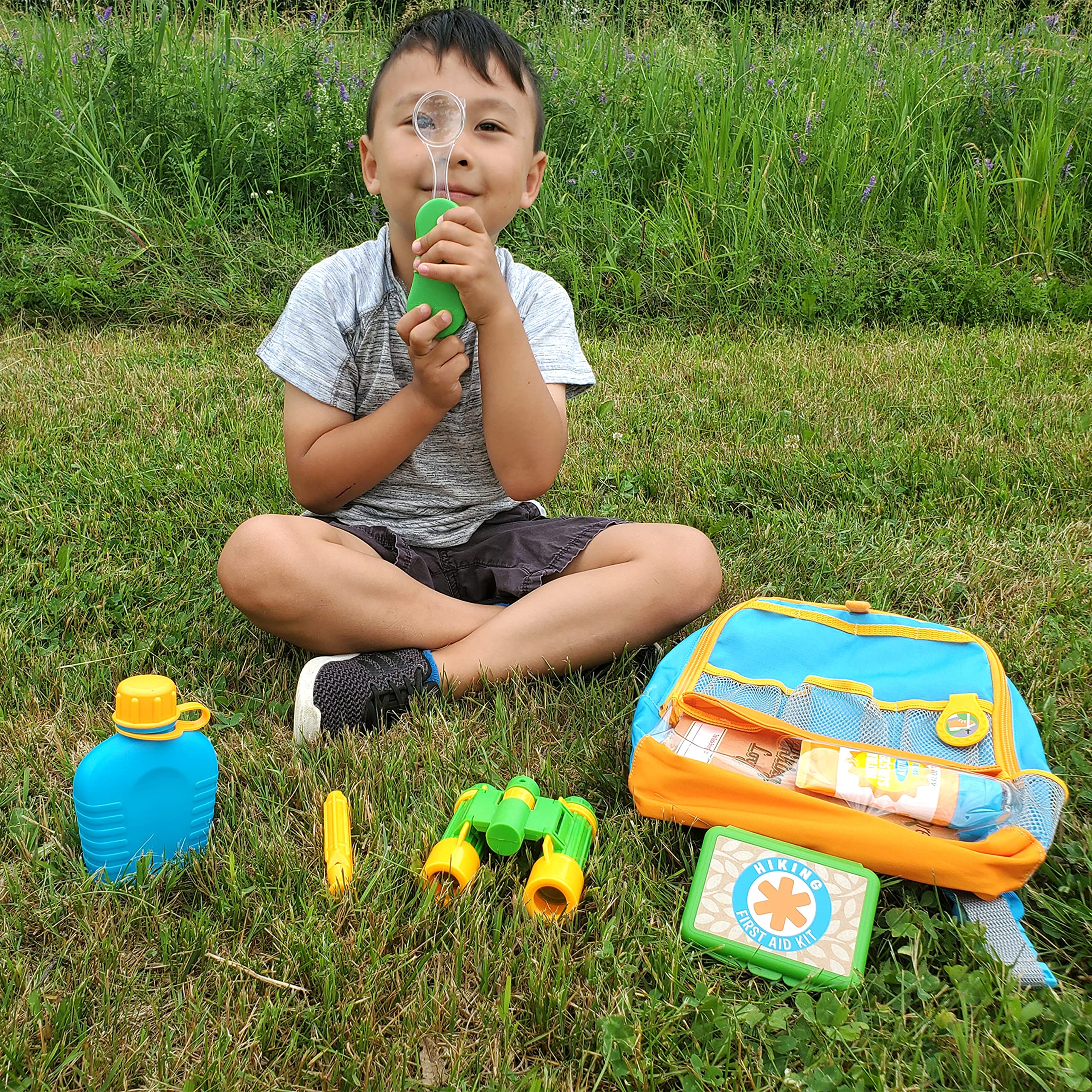 Melissa & Doug Let’s Explore Hiking Play Set – 23 Pieces Toddler Nature Toys, Hiking Toys for Kids Ages 3+