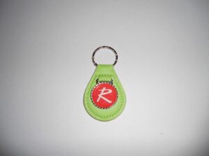 amc rambler r logo leather keychain - bright green