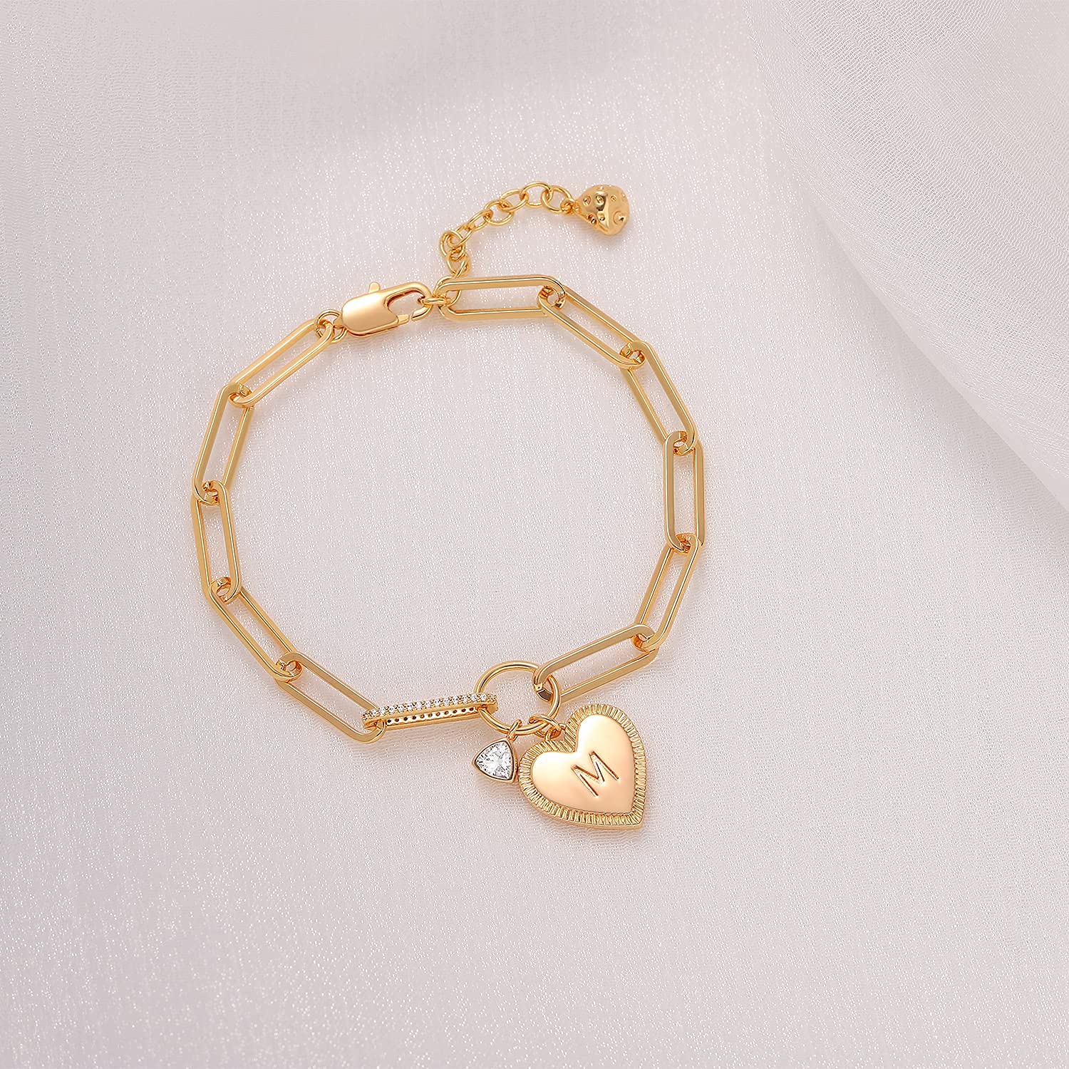 MEVECCO Gold Paperclip Bracelet, 18K Gold Plated Heart Initial Oval link Bracelet Dainty Handmade Letter Charm Bracelet for Women Jewelry