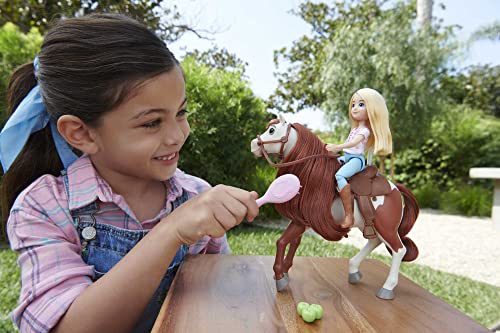 Mattel Spirit Untamed Doll & Toy Horse Set, 7-inch Abigail Small Doll with 7 Movable Joints, Boomerang (8-inch) with Soft Mane & Tail & Accessories