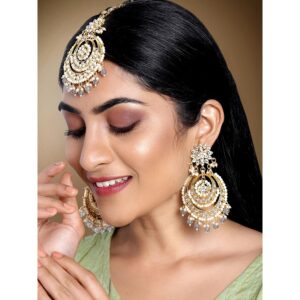 Aheli Bollywood Ethnic Chandbali Style Big Earrings Maang Tikka Set Indian Traditional Bollywood Fashion Jewelry for Women (Grey)