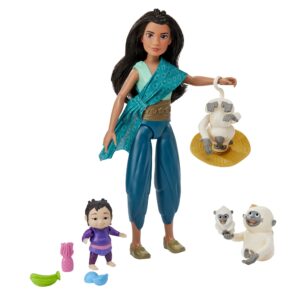 Disney Princess Raya and The Last Dragon, Raya, Ongis, and NOI Pack, Fashion Doll Clothes and Accessories, Toy for Kids 3 and Up