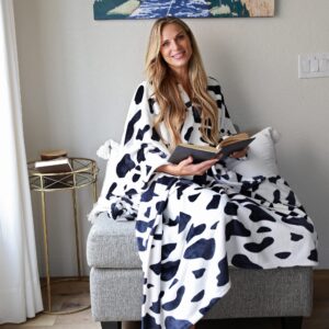 Poncho Blanket Super Soft Comfy Plush Wearable Fleece Blanket for Adult Women Men Kids Throw Wrap Cover Indoors or Outdoors, 55''x 80'' Dalmation