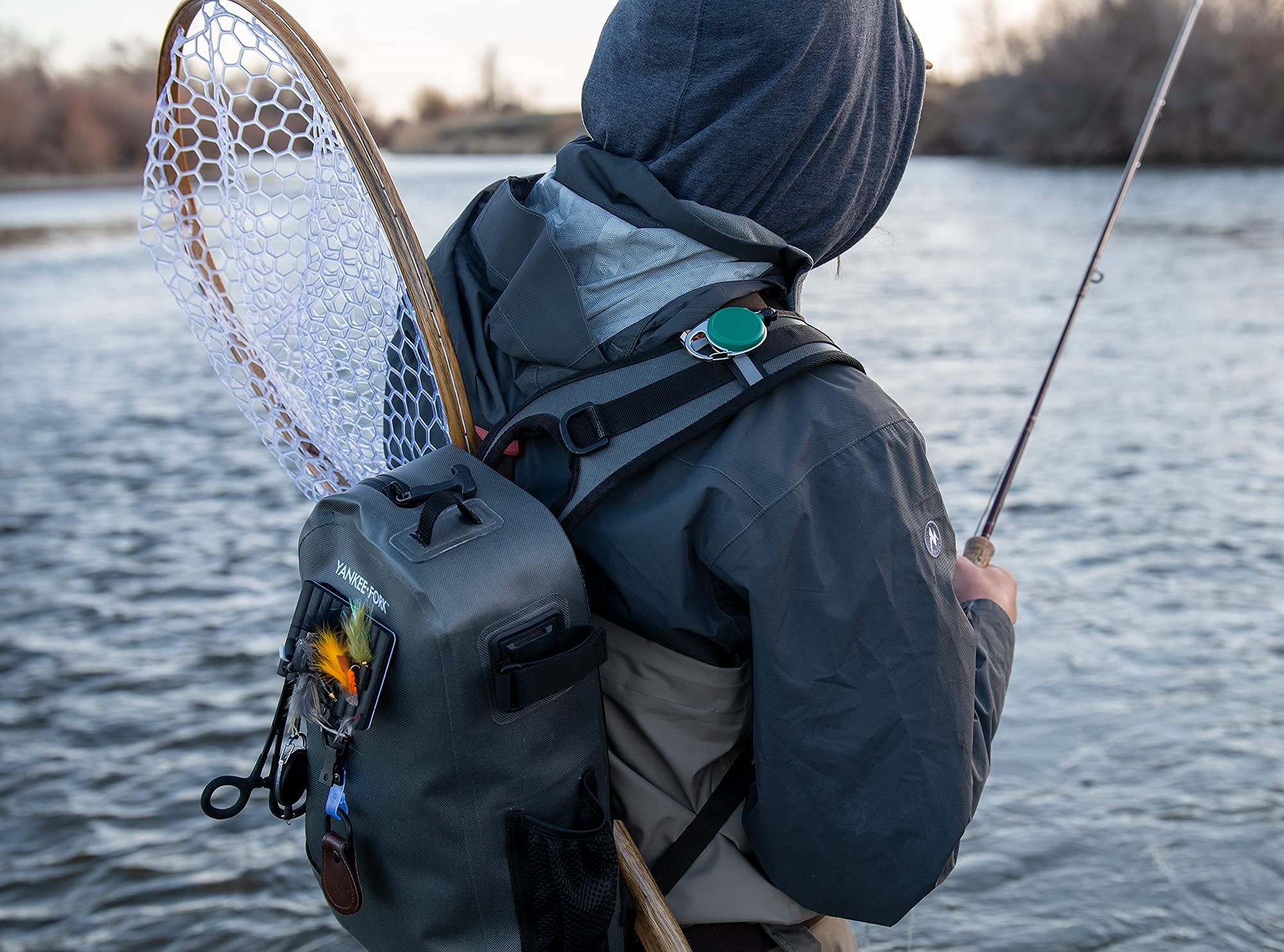 YANKEE FORK - Submersible Sling Pack - Waterproof Main Compartment, Water Resistant Exterior Pocket - 10 Liter - Holds Gear