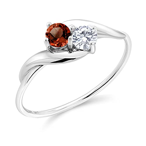 Gem Stone King 10K White Gold 2-Stone Engagement Ring Round Red Garnet and Moissanite (0.36 Cttw) (Size 7)