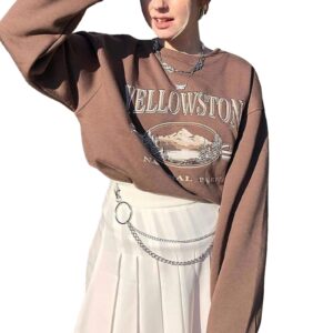 KOSUSANILL Women Graphic Crewneck Sweatshirt Y2k E Girl Aesthetic Vintage Printed 90s Streetwear Casual Long Sleeve Going Out Tops Pullover (Brown Letter, Large)