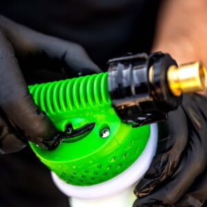 Voodoo Ride ® VR-1026 Water Hose Foam Cannon