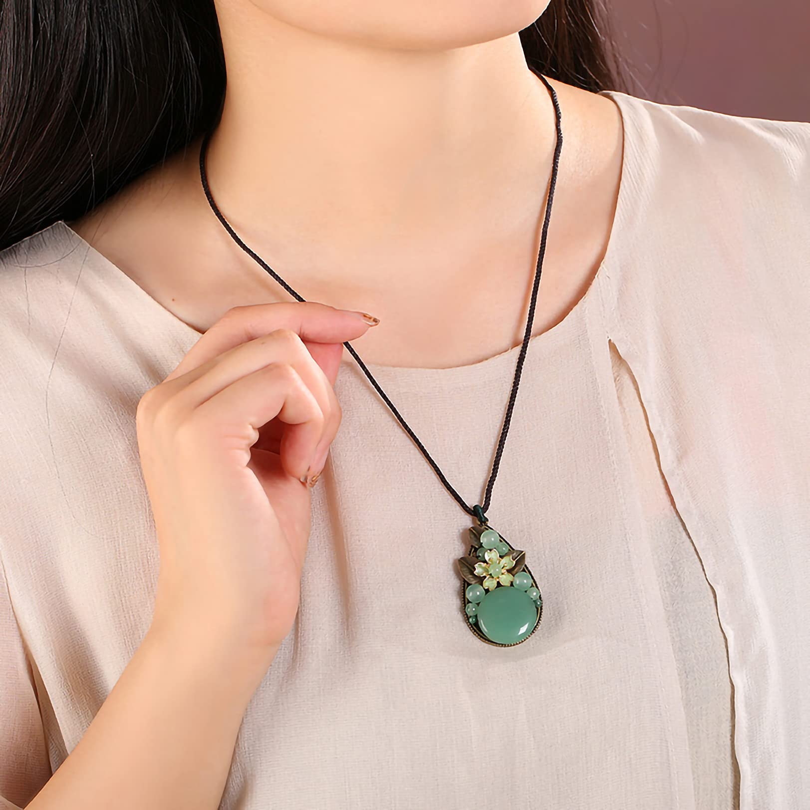 Xgimas Natural Jade Stone Necklace, Adjustable Rope Chain Length Lucky Protection Friendship Charm Pendant Necklace for Women Friends Gifts