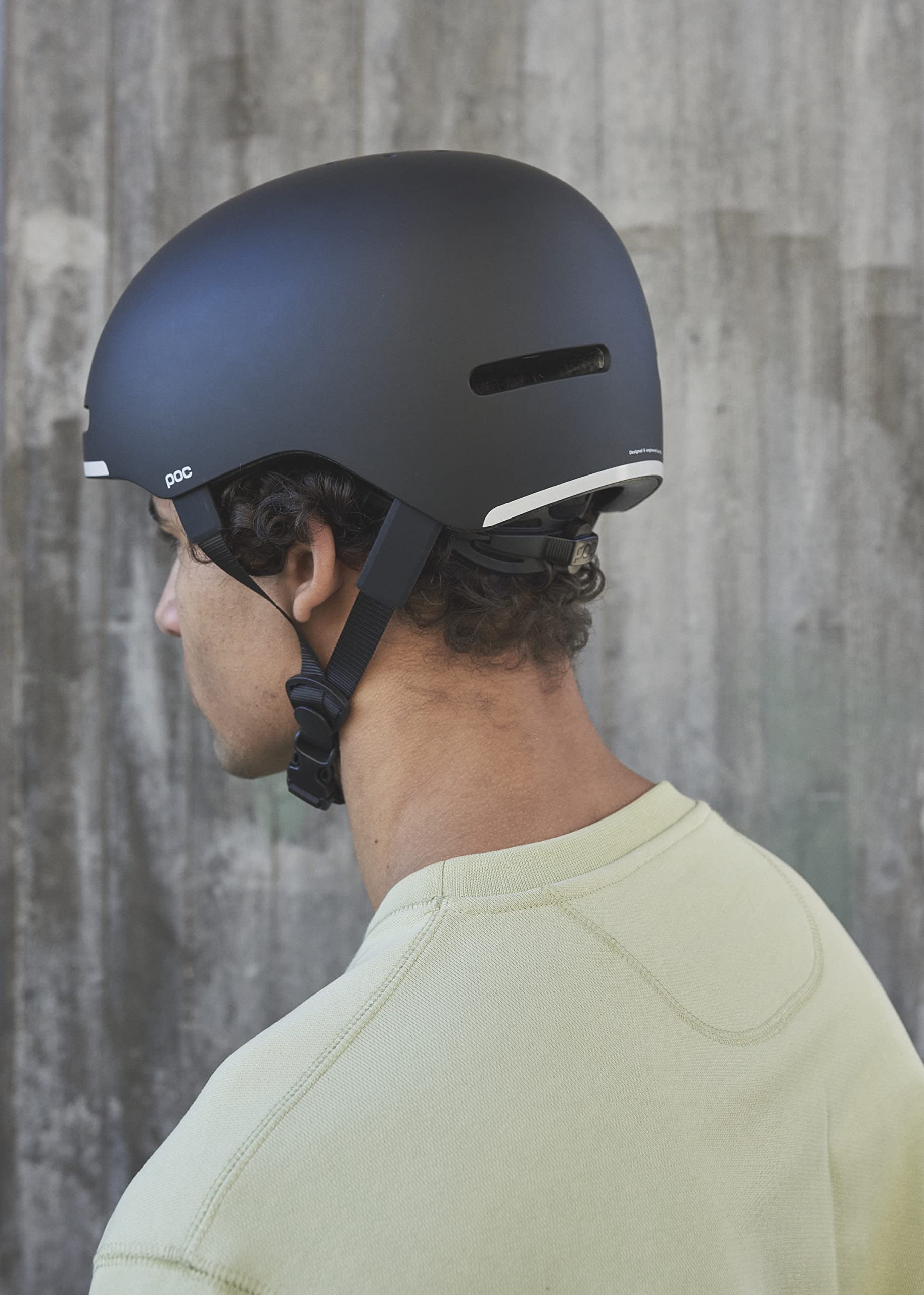 POC Corpora Bike Helmet - Corpora is Highly Durable and Easy to use in The City for Daily Commuting