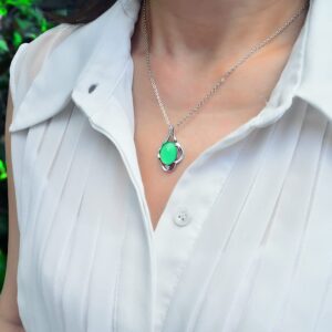 FUN JEWELS Oval Color Changing Mood Stone Pendant Mood Necklace on 18" Chain+2" extender, Gifts for Women