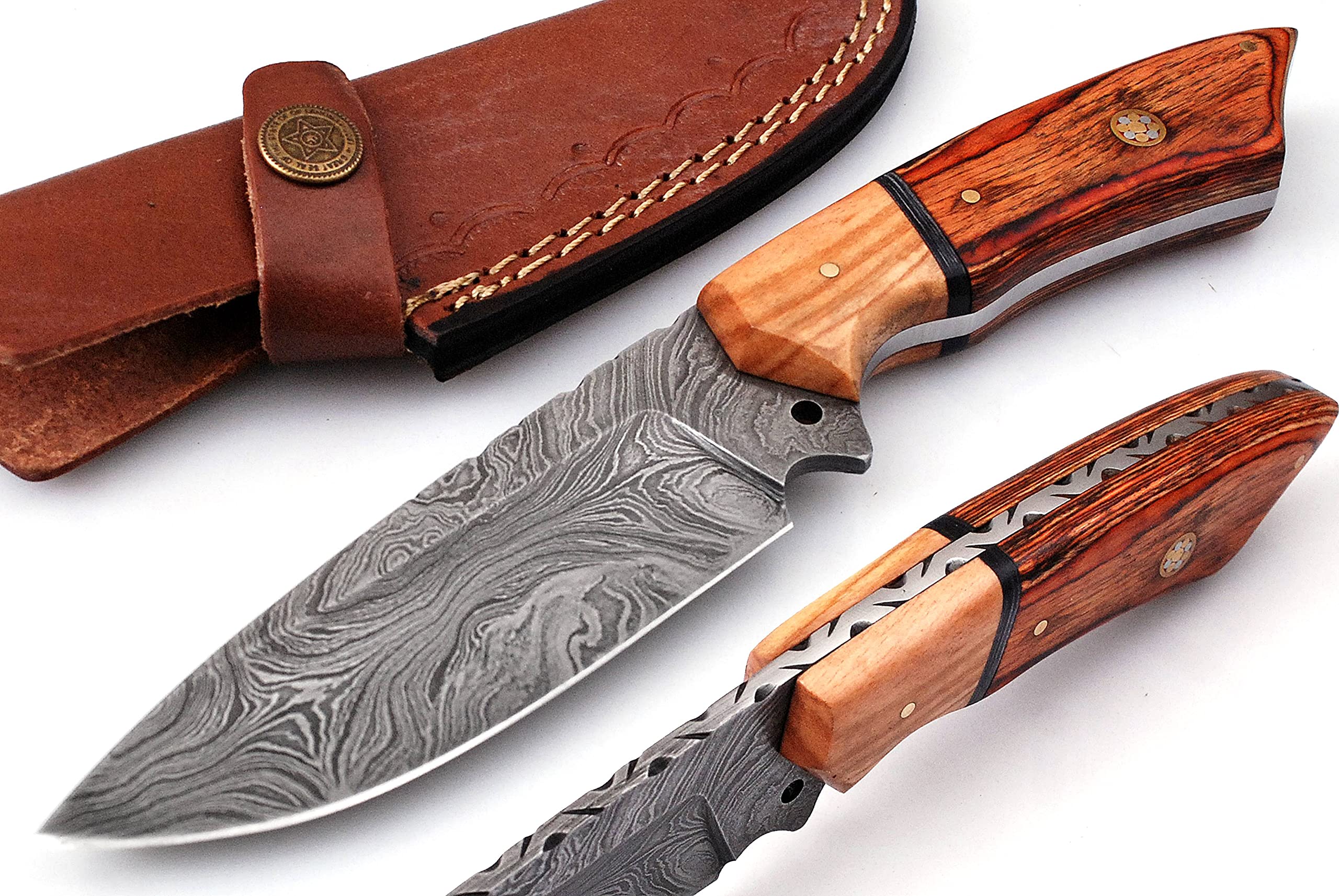 Damascus Knives for Hunting Skinning - Fixed Blade Hunting Knife with Sheath - Damascus Steel Knife with Wood Handle - 9 Inches Handmade Skinner Camping Knife.