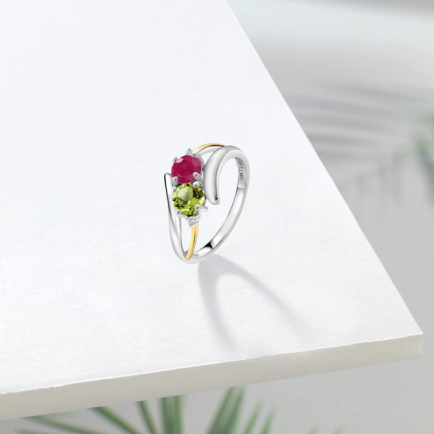 Gem Stone King 925 Sterling Silver and 10K Yellow Gold Round Red Ruby and Green Peridot Women Ring (1.12 Cttw, Gemstone Birthstone, Available In Size 5, 6, 7, 8, 9)