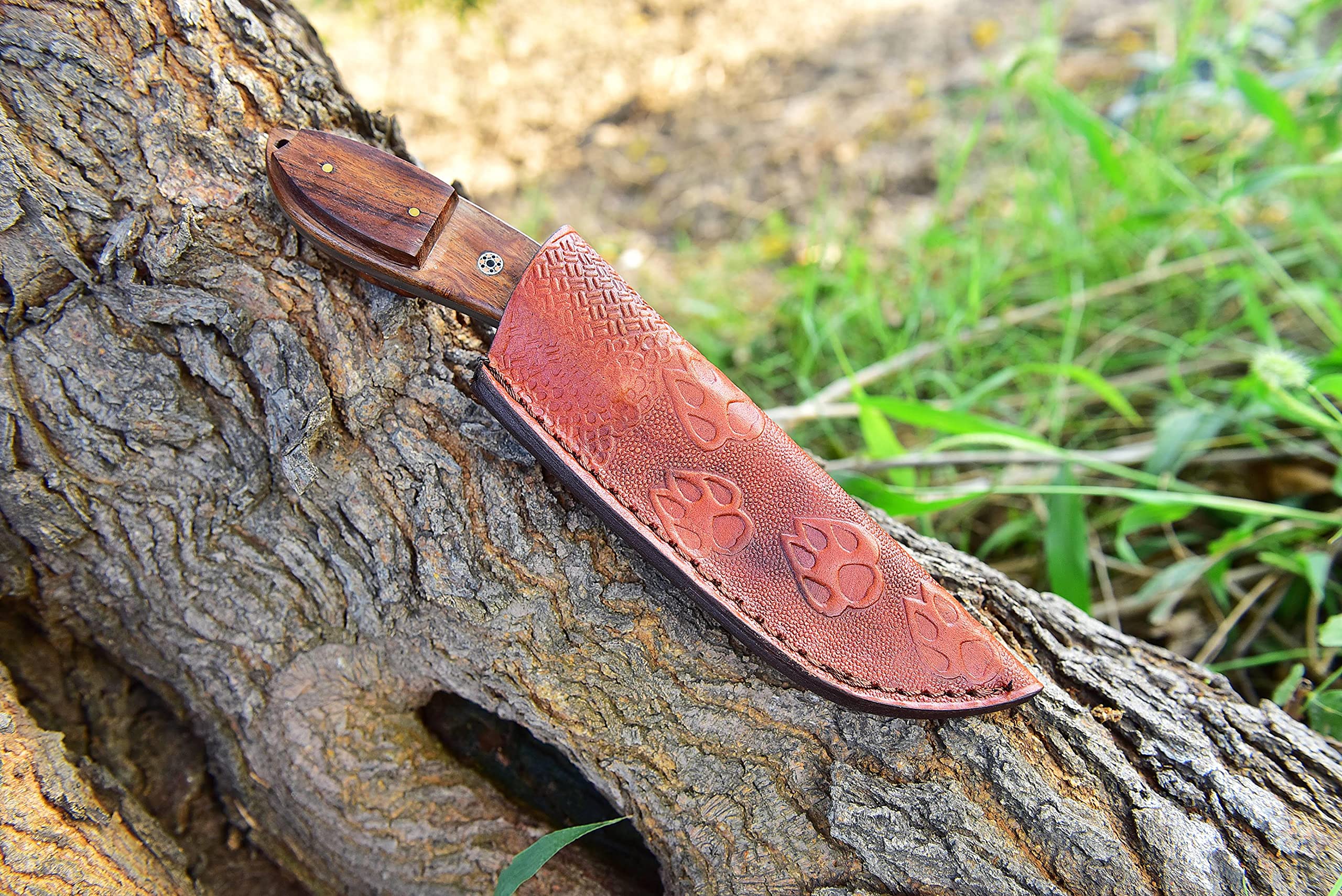 Damascus Hunting Knife - Handmade Knife, Hand Forged Fixed Blade Knife, Camping Knife & Hunting Knives - Gift Knives & Bowi Knives with Rose Wood Handle - Leather Knife Sheath