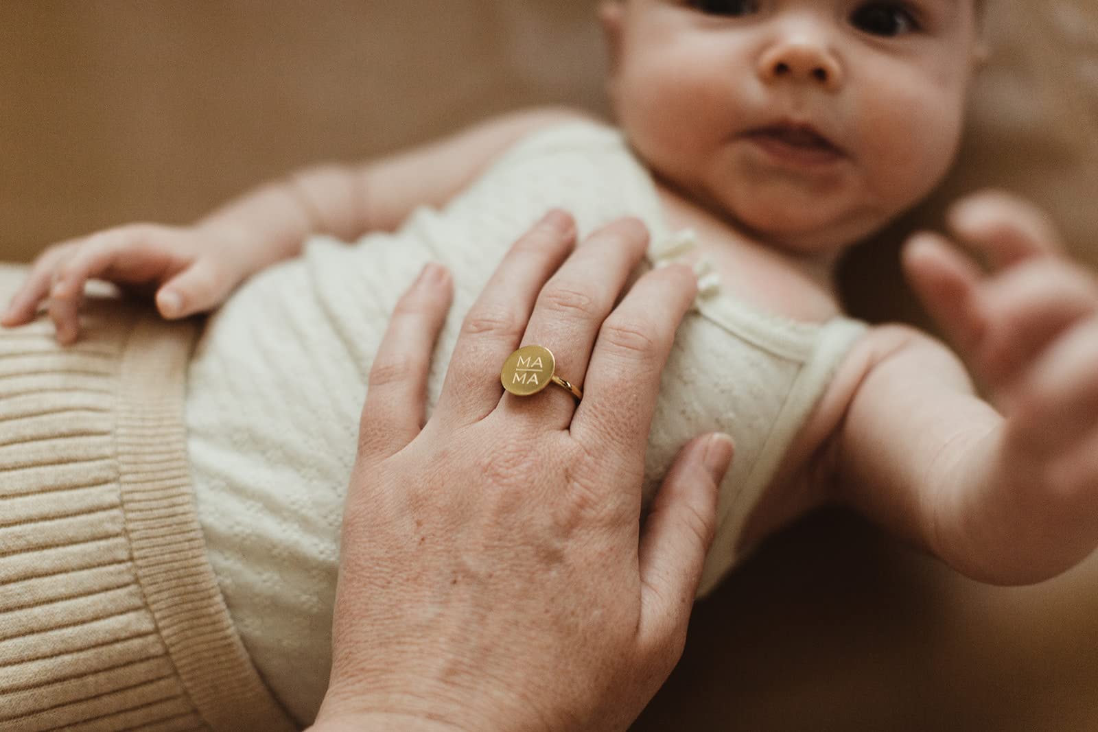 to: little arrows Mama Ring for Birthday, Mother's Day, Anniversary (Silver - Size 7)