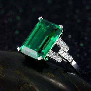 WDIYIEETN Elegant Huge Natural Solitaire Emerald Cocktail Ring 925 Sterling Silver Shiny Princess Cut Square Emerald CZ Crystal Diamond Wedding Ring for Women (8)