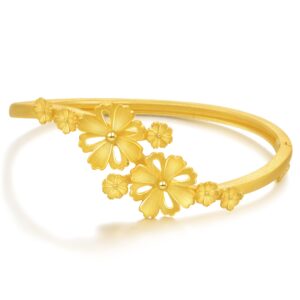 chow sang sang cultural blessings daily bliss 999.9 24k gold price-by-weight 23.2g gold blossom bangle (size: 6) for women and wedding occasion 88427k