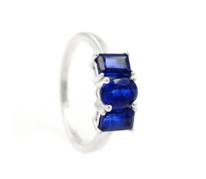 gemstone 925 sterling silver natural 7x5 mm blue kyanite oval cut january birthstone cluster unisex ring for wedding gift (rhodium plated silver, 8.5)