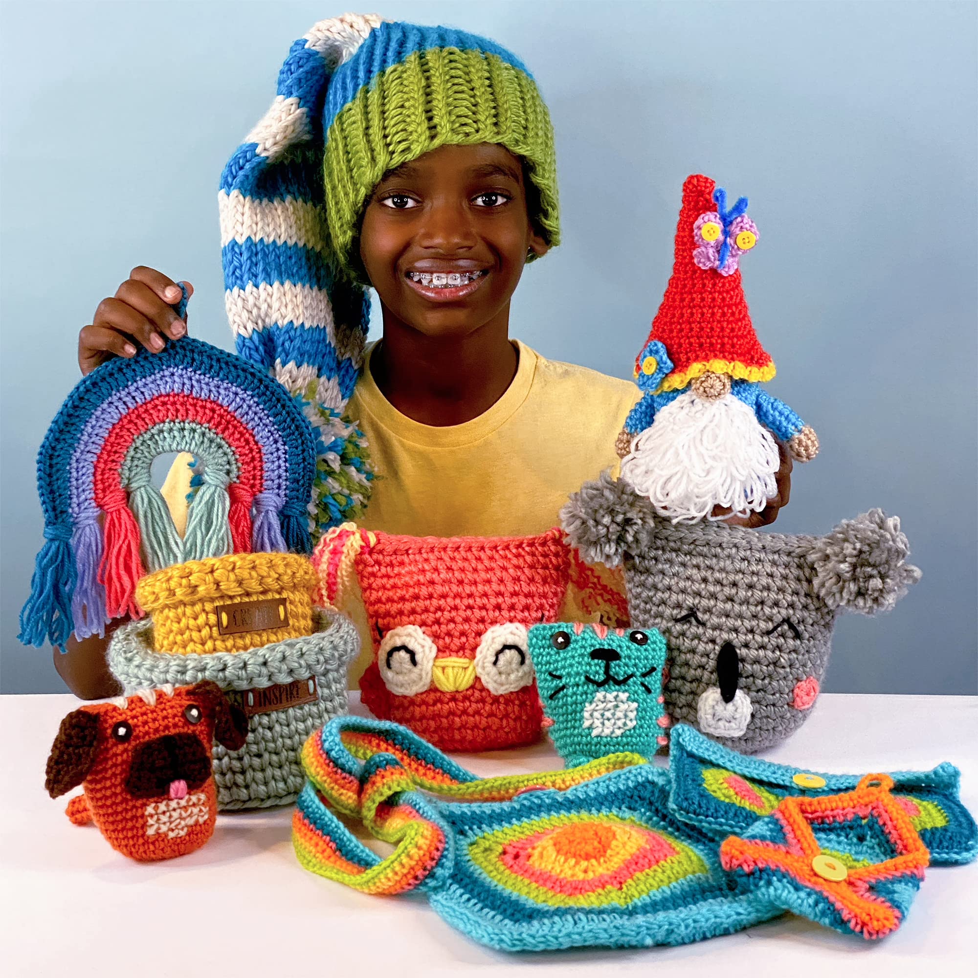 Boye Jonah's Hands Cute Critters Beginners Crochet Kit for Kids and Adults, Makes 3 Animals, Multicolor 10 Piece, Small