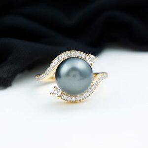 Rosec Jewels June Birthstone - 13 CT Statement Solitaire Ring with Tahitian Pearl and Diamond (AAA Quality), 14K Yellow Gold, Size:US 8.00