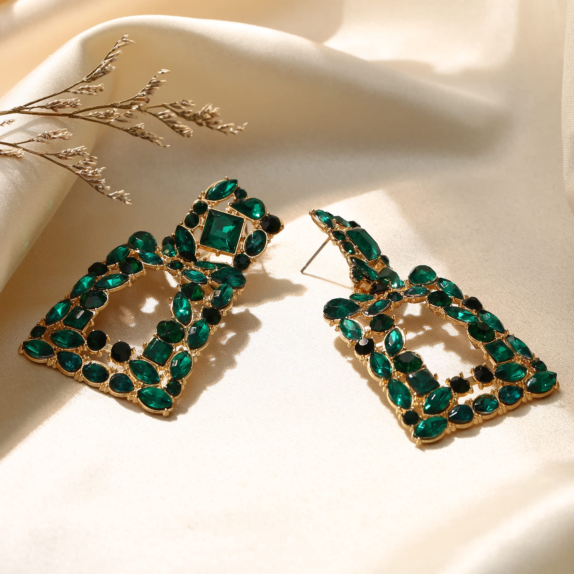 Flyonce Green Earrings for Women, Emerald Green Rhinestone Wedding Party Costume Statement Rectangle Dangle Geometric Earrings Gold-Tone