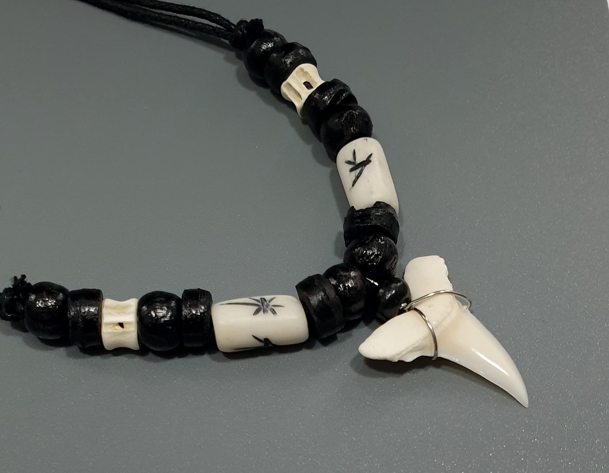 Swimmi Genuine Shark Tooth Necklace for Men, Mako Shark Tooth Necklace, Handmade Wooden Beads Cords Surfer Shark Tooth Necklace for Women Jewelry GA384