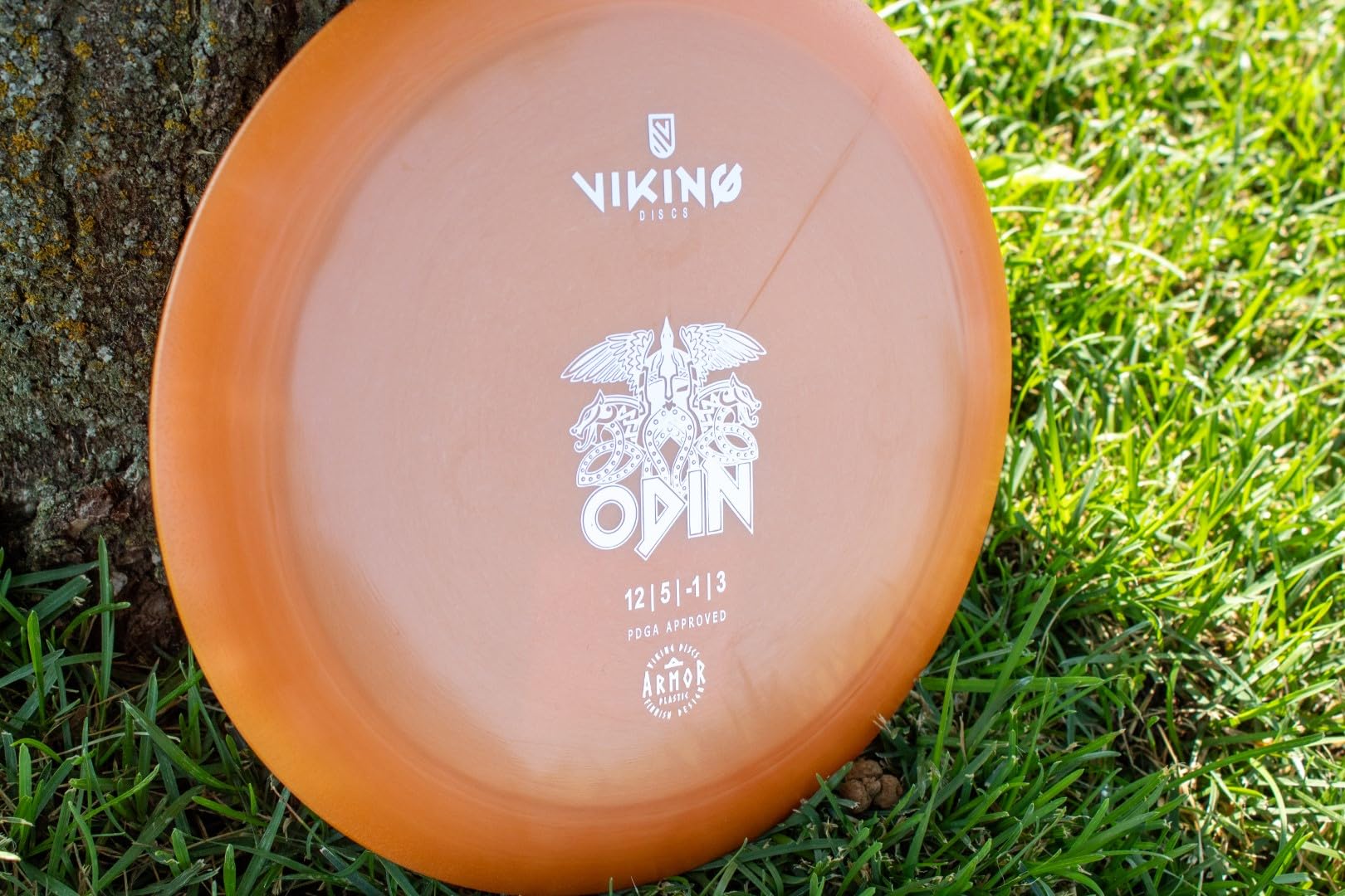 Viking Discs Odin Armor Plastic | Distance Driver | Advanced Disc Golf Driver [Stamp Color & Color Shade May Vary] (173-176g, Orange)