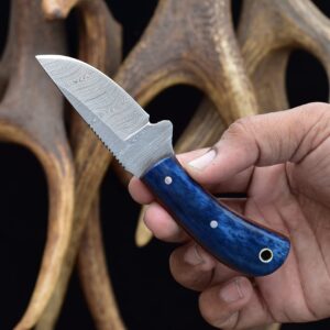 Knives Ranch Handmade Damascus Steel Full Tang 5-1/2" Cowboy Style Dandy Knife with Blue Dyed Cattle Bone Handle and Horizontal Carrying Crossdraw Sheath Snug Fit (2006-BLU)