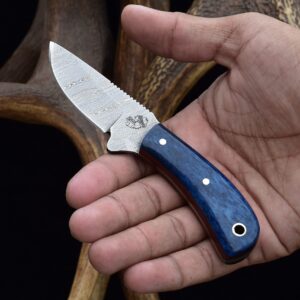 Knives Ranch Handmade Damascus Steel Full Tang 5-1/2" Cowboy Style Dandy Knife with Blue Dyed Cattle Bone Handle and Horizontal Carrying Crossdraw Sheath Snug Fit (2006-BLU)