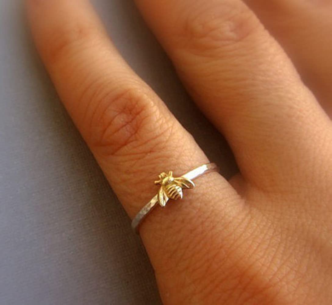 WDIYIEETN Cute Gold Tiny Honey Bee Ring Jewelry Wedding Band Thin Finger Ring Animal Lucky Honey Bee Knuckle Ring for Women (10)