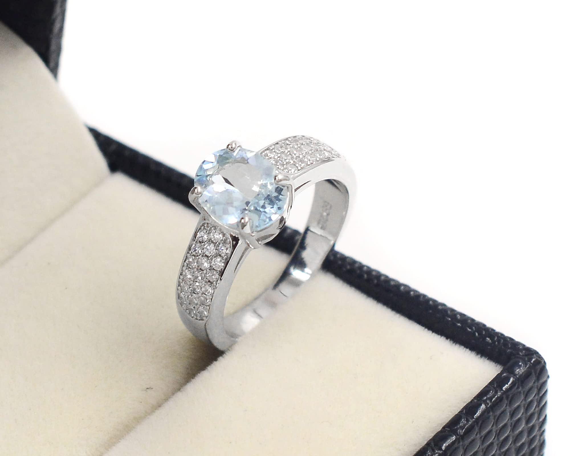 9X7 MM Natural Deep Color Aquamarine Gemstone 925 Sterling Silver March Birthstone Solitaire Unisex Promise Ring For Engagement (Rhodium Plated Silver, 6.5)