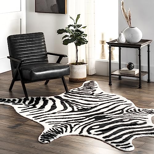 nuLOOM Shaped 5' x 7' SpinClean Machine Washable Stain-Resistant Area Rug Medium Profile for Living Room, Bedroom, and Dining Room, Jayla Black and White