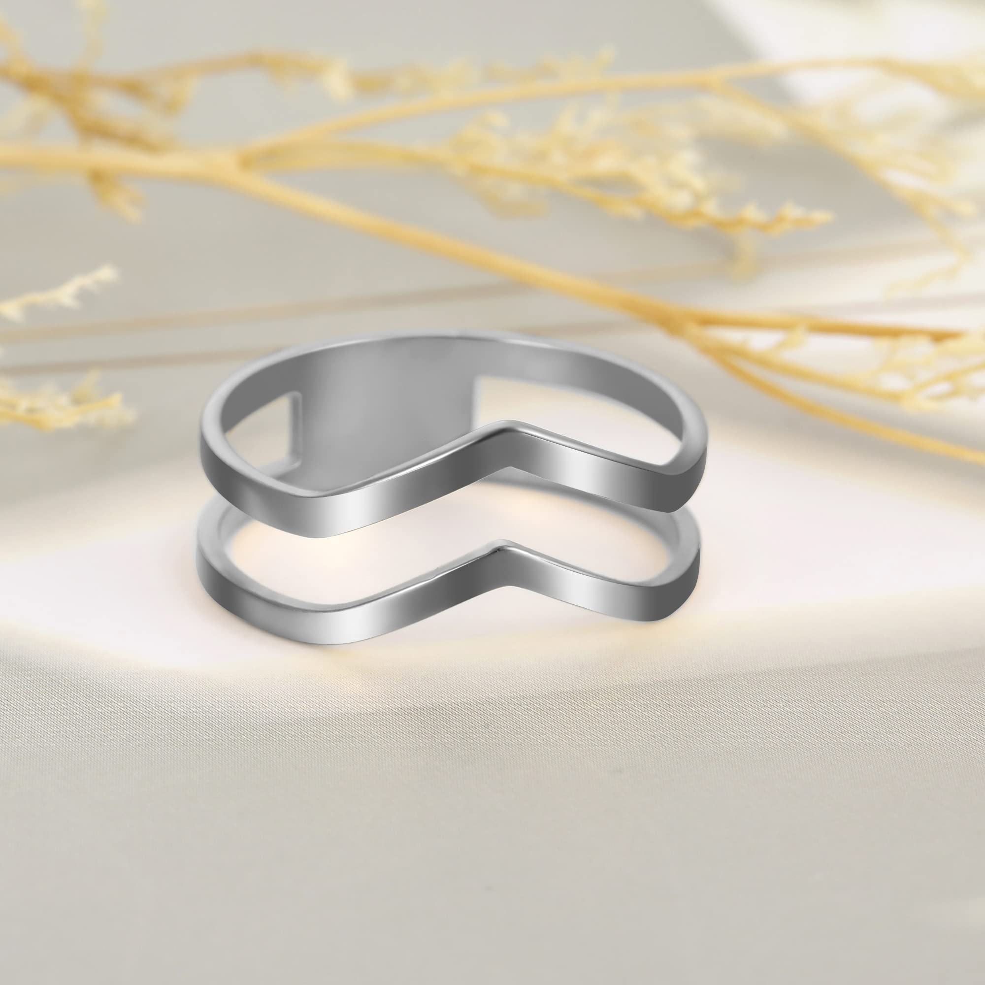 TEAMER Simple Geometric Wave Ring Stainless Steel Party Finger Rings Jewelry for Women (Steel Color-Wave Design, 9)