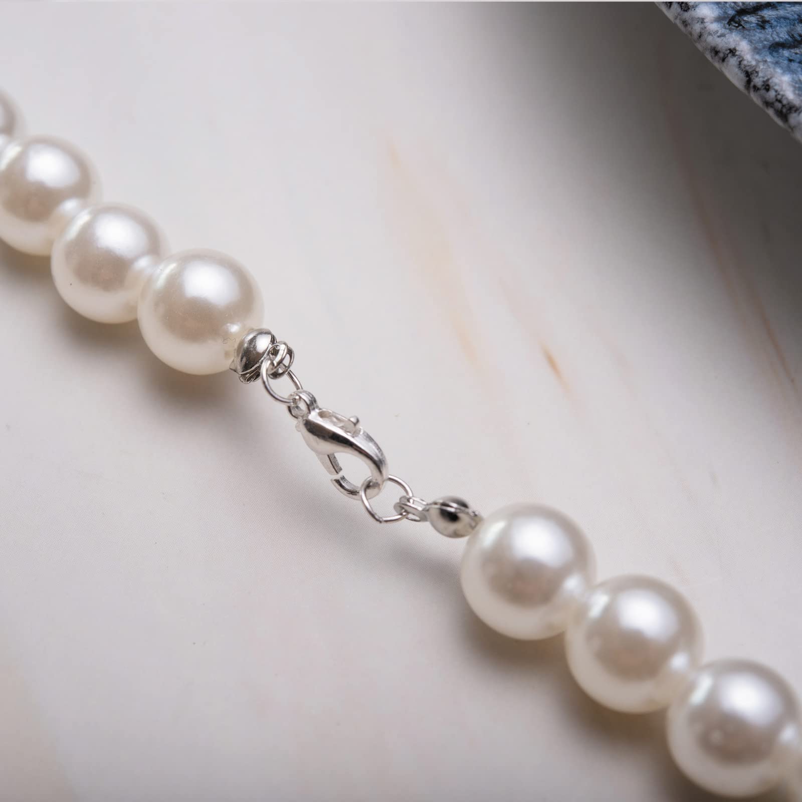 6mm-12mm Pearl Necklace for Men, Round White Pearl Necklace for Women, Pearl Choker Necklace Strand Pearl Jewelry for Women (8mm, 16inch)