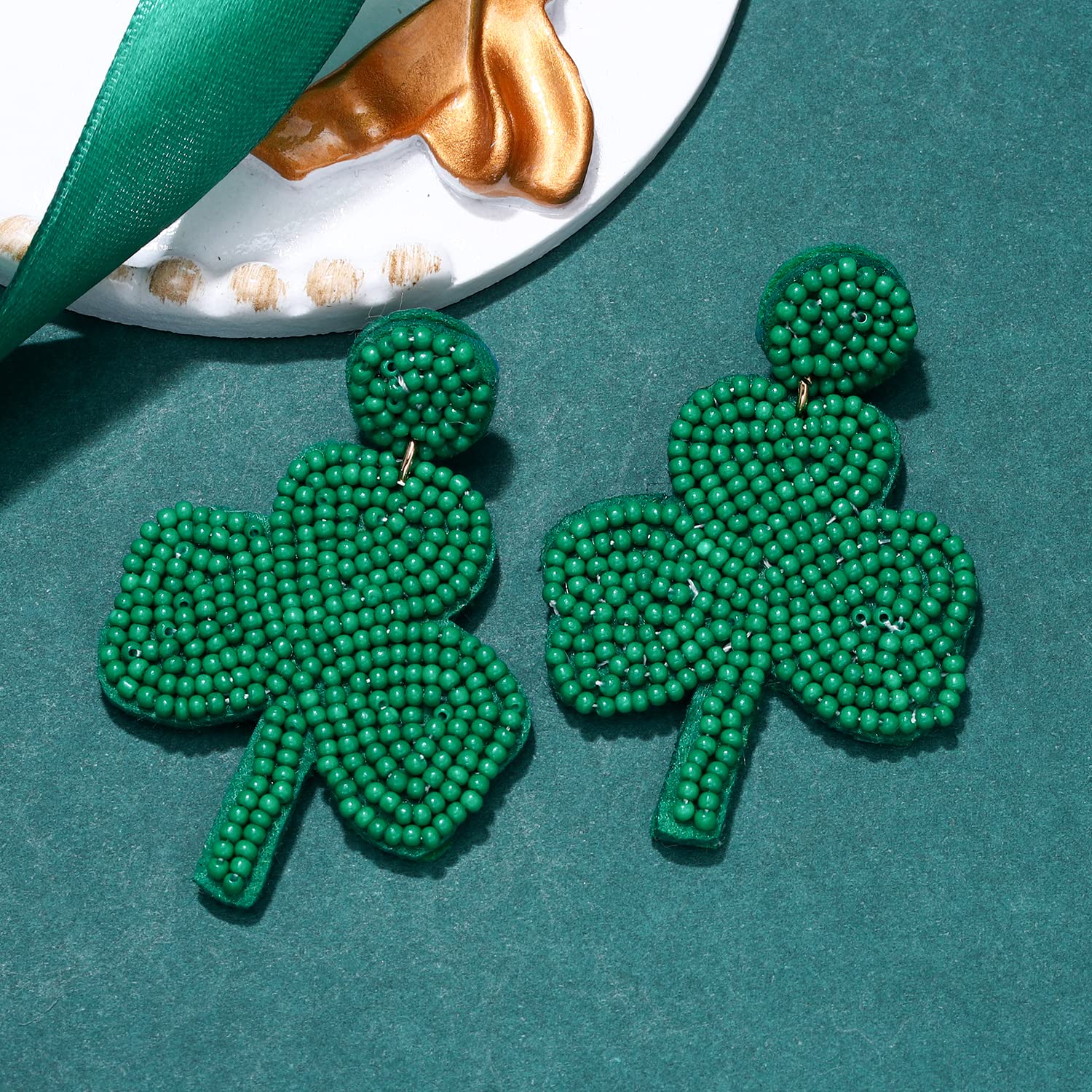 St. Patrick's Day Earrings Beaded Green Shamrock Earrings Handmade Lucky Leaf Drop Dangle Earring for Women Funny Irish Holiday Jewelry Gifts (Leaf 2)