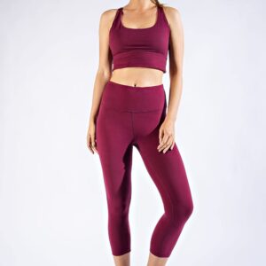 Hype Up Women's High Waisted Buttery Super Soft Capri Length Activewear Legging (S-3X) Burgundy