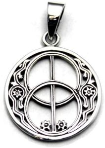 cosumosu sterling silver chalice well pendant charm symbol of avalon