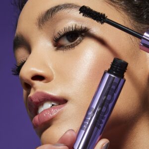 e.l.f. Big Mood Mascara, Instantly Creates Long-Lasting, Bold & Lifted, Voluminous Lashes, Infused with Jojoba Wax, Pitch Black, 0.30 fl Oz