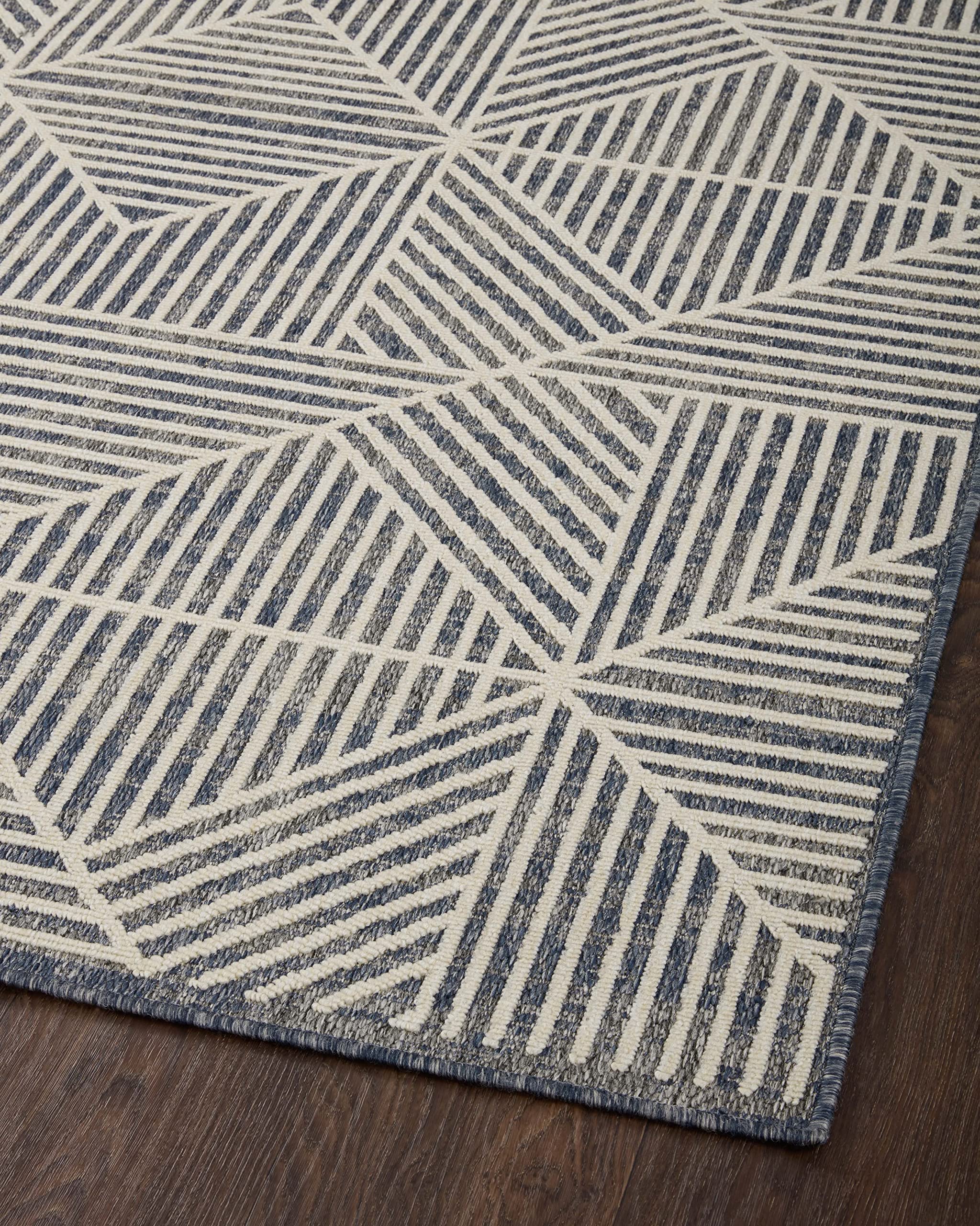 Loloi II Rainier Collection RAI-03 Denim/Ivory 2'-2" x 3'-9" Accent Rug