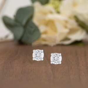 NATALIA DRAKE 14K White Gold 1/4 Cttw Diamond Stud Earrings for Women or Men Color HI/Clarity I2