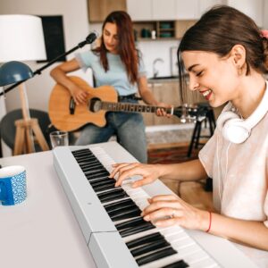 Costzon 88-Key Foldable Digital Piano Keyboard, Full Size Semi-Weighted Keyboard, Portable Electric Piano w/MIDI, Split Function, Sustain Pedal & Carrying Bag for Beginner (White)