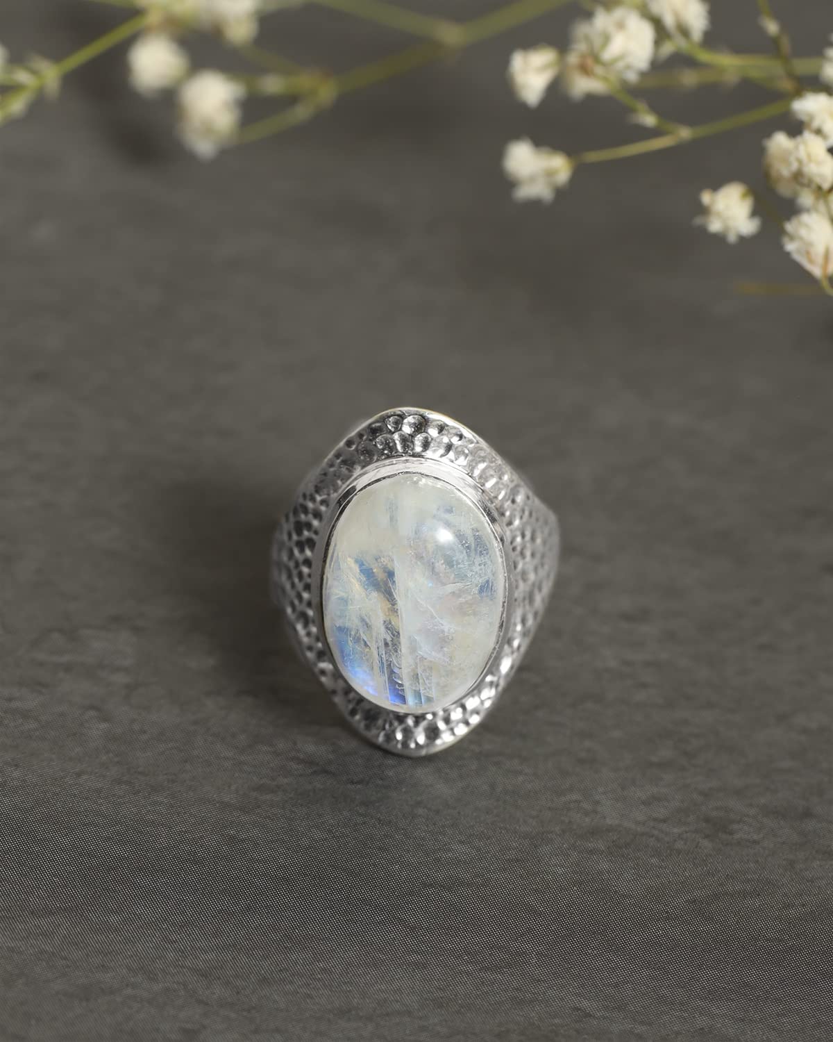 YoTreasure Rainbow Moonstone 925 Sterling Silver Hammered Bold Ring